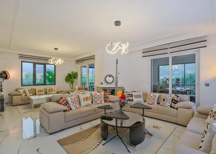 Xclusive Villa Uzumlu