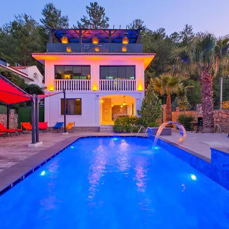 Vilă Xclusive Uzumlu (Aegean)
