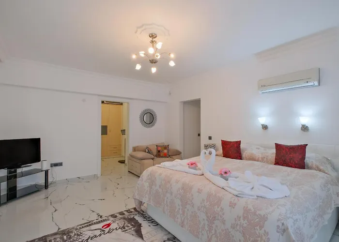 Xclusive * Uzumlu (Aegean)